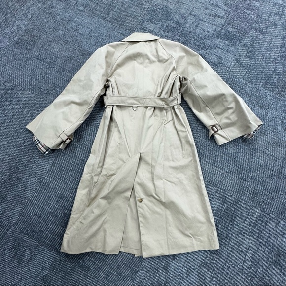 BURBERRY TRENCH COAT CAPE - Picture 9 of 16